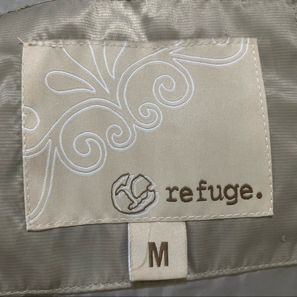 Refuge puffer vest - Picture 9 of 10